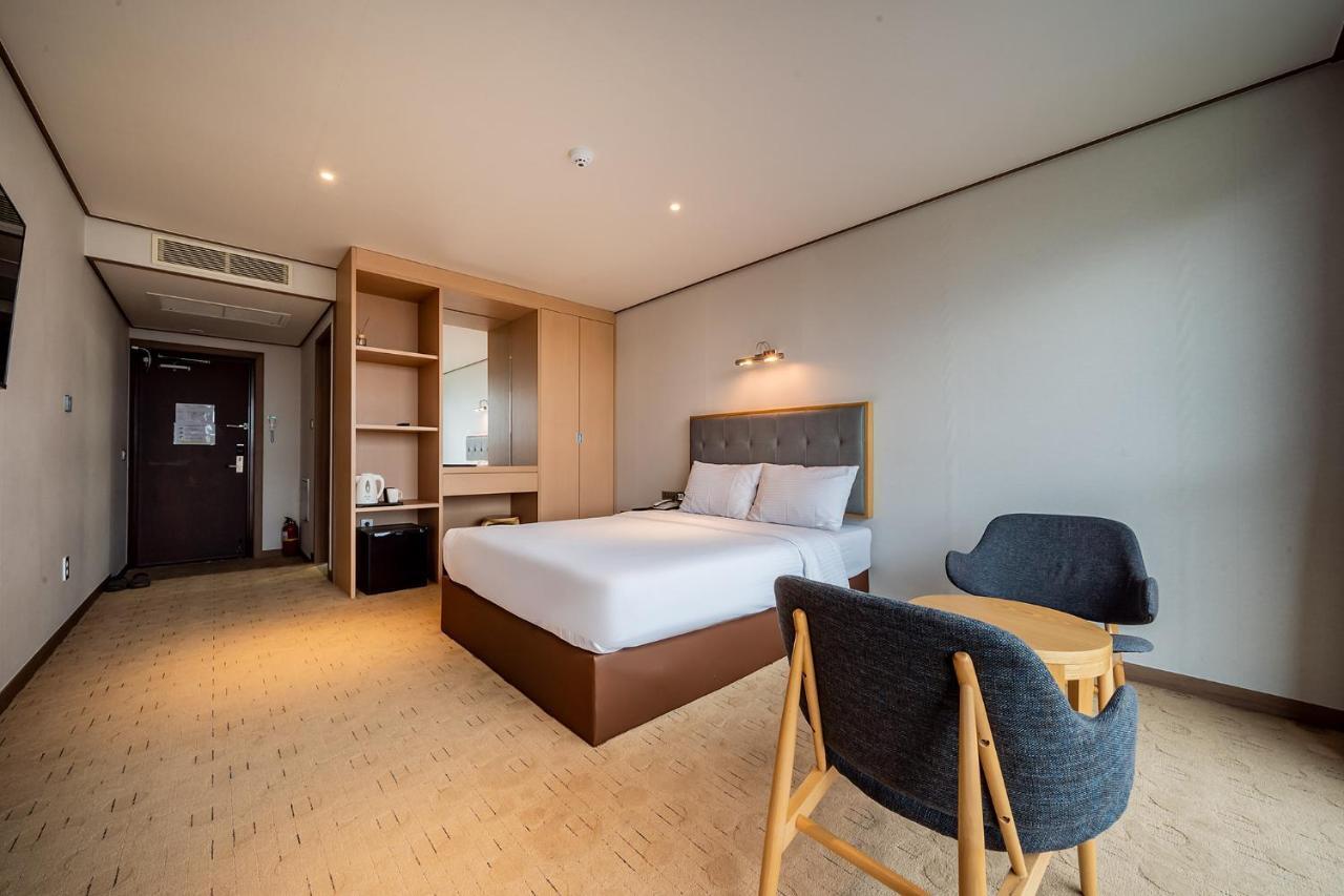 Sunrise Hotel Seongsan Согвіпо Екстер'єр фото