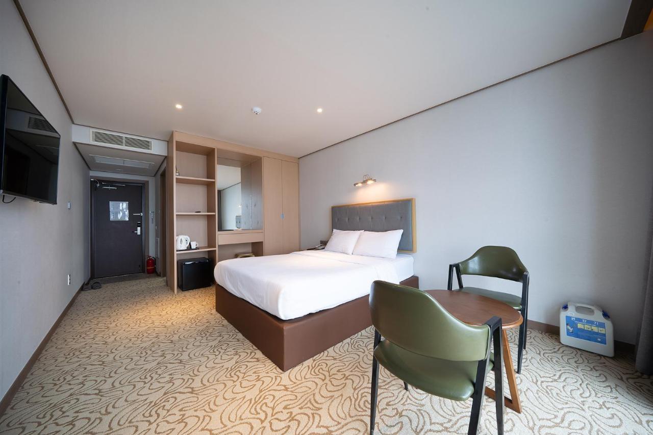 Sunrise Hotel Seongsan Согвіпо Екстер'єр фото