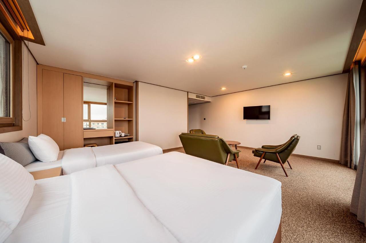 Sunrise Hotel Seongsan Согвіпо Екстер'єр фото